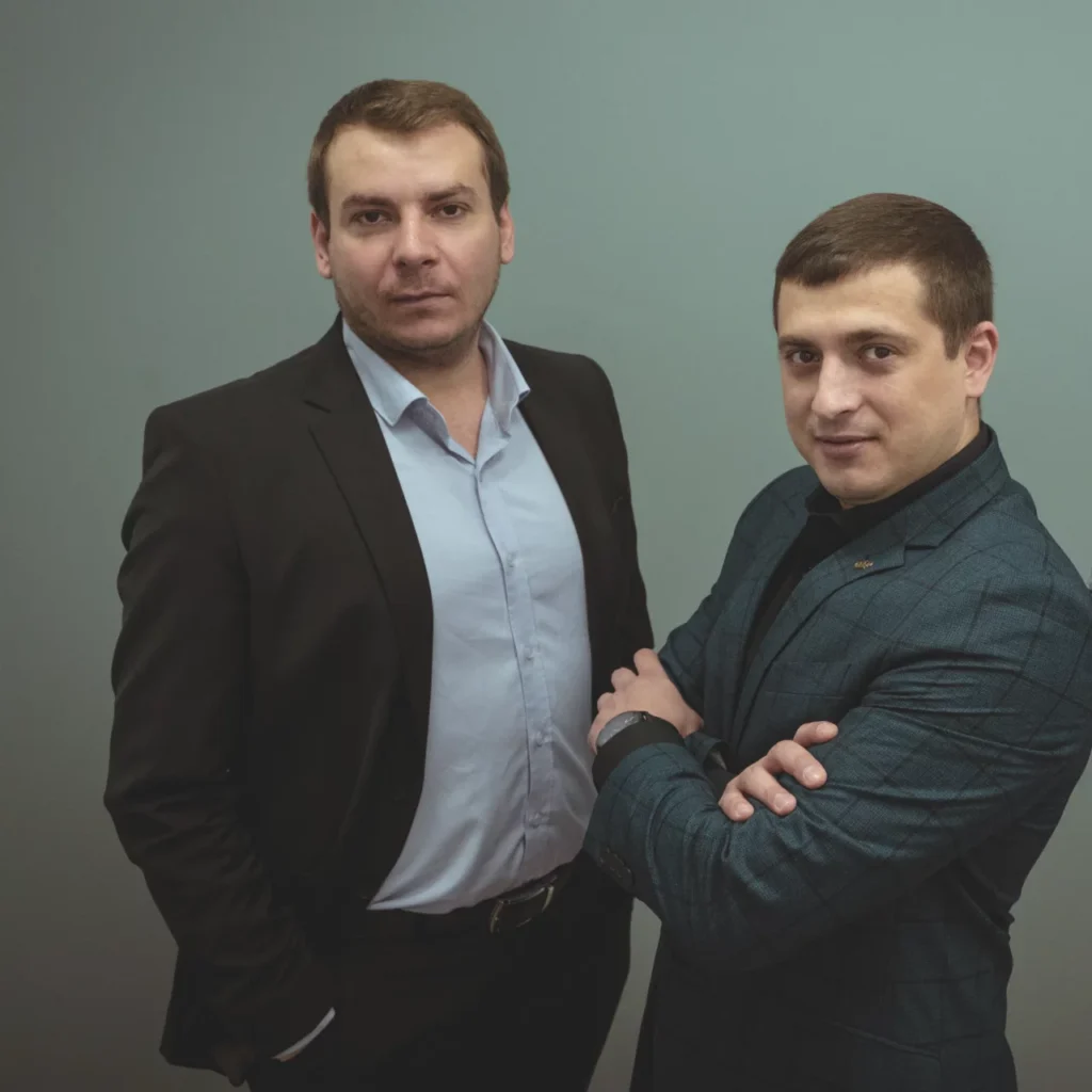 Юнова